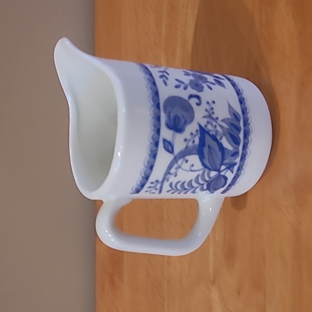 LEVCO JAPAN Vintage Small Floral Creamer Jug, Made in Japan